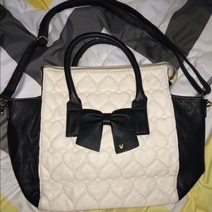Betsey Johnson Bow Purse w/ Removable Straps